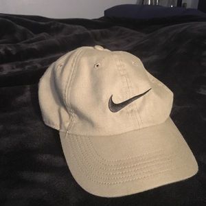 Nike Dri-Fit hat NWOT